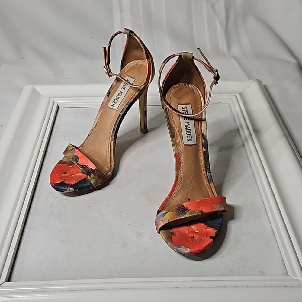 Steve Madden Stecy Coral Floral Ankle Strap Heels 5.5